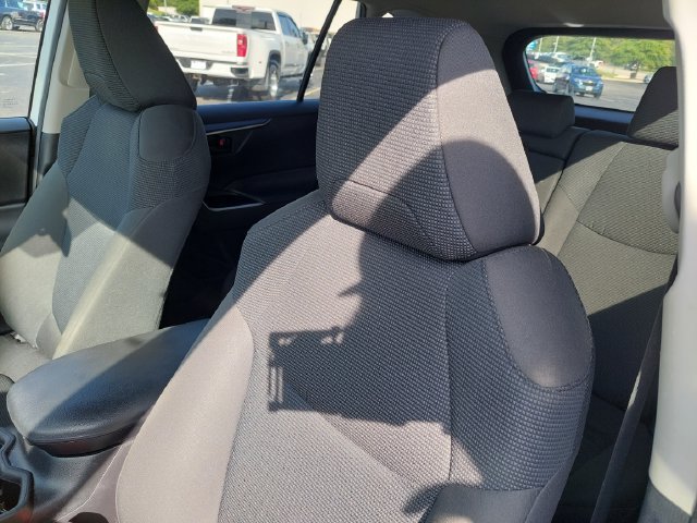 Certified 2024 Toyota RAV4 LE FWD image 7
