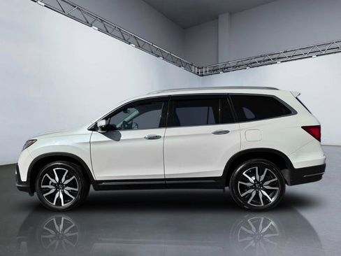 Used 2019 Honda Pilot Touring image 2