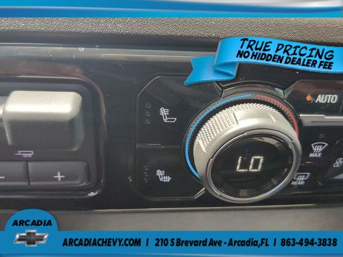 Used 2024 Chevrolet Silverado 2500 LTZ AWD/4WD image 22