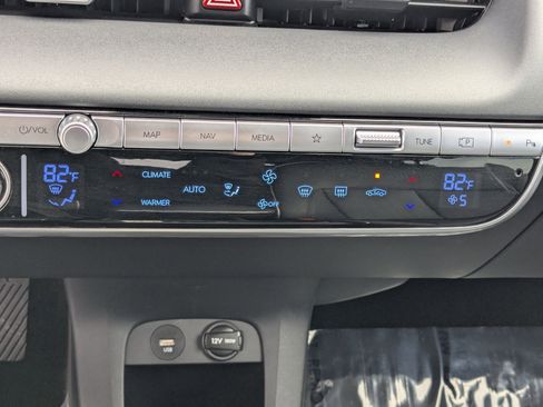 Certified 2024 Hyundai Ioniq 5 Limited image 24