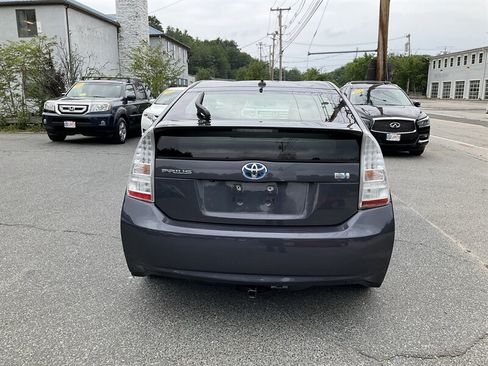 Used 2010 Toyota Prius Three w/ Navigation Pkg FWD image 6