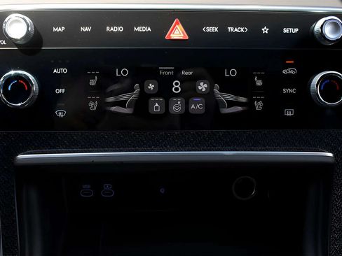 Used 2025 Genesis GV80 3.5T e-SC AWD/4WD image 13