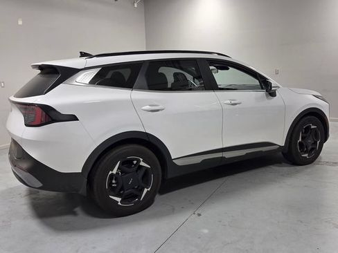 Used 2026 Kia Sportage EX w/ EX Panorama Roof Package FWD image 13