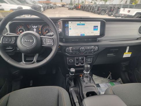 New 2026 Jeep Gladiator Sport image 10