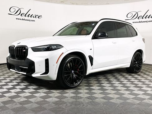 Used 2025 BMW X5 M60i AWD/4WD image 3