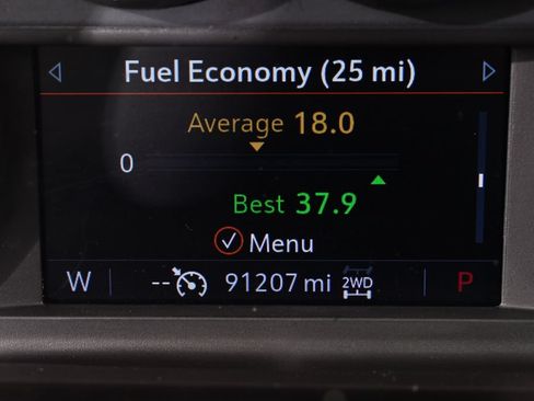 Used 2021 Chevrolet Silverado 1500 LT AWD/4WD image 25
