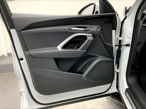 New 2025 Audi Q5 Premium image 19