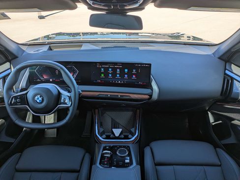 Used 2025 BMW X3 xDrive30i w/ Premium Package AWD/4WD image 17