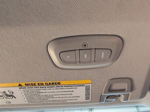 Used 2023 Jeep Grand Cherokee Limited w/ Luxury Tech Group II image 26