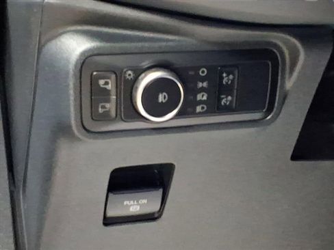 New 2025 Ford Bronco Raptor image 17