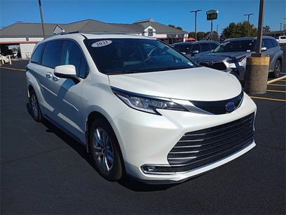 Used 2021 Toyota Sienna Limited