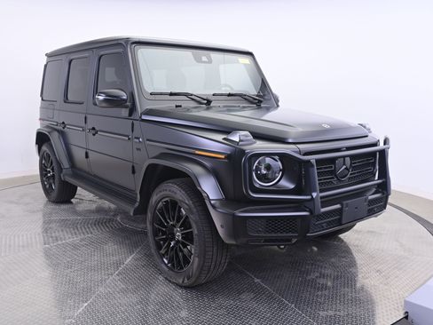 Used 2024 Mercedes-Benz G 550 image 9