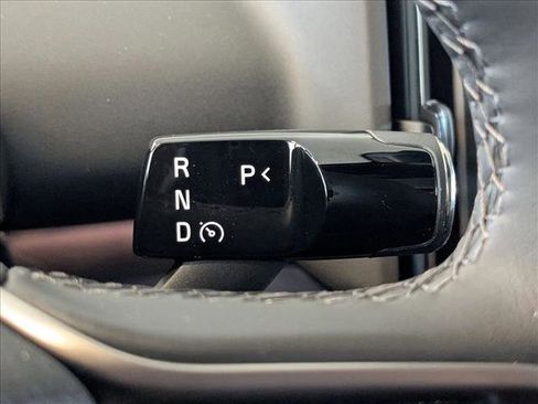 New 2025 Volvo EX30 Plus w/ Protection Package Premier image 13