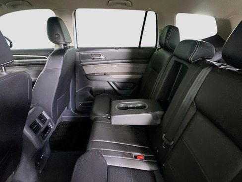 Used 2023 Volkswagen Atlas SE w/ Black Wheel Package FWD image 27