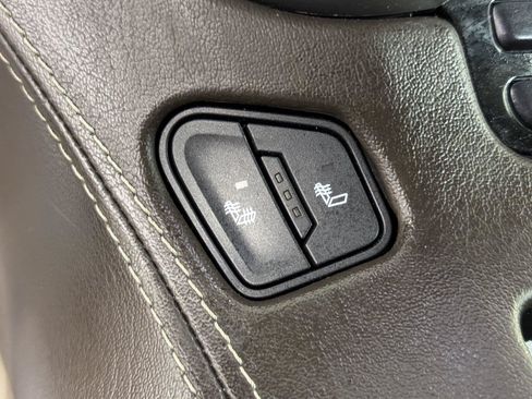 Certified 2020 Chevrolet Suburban LT AWD/4WD image 34