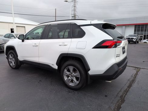 Certified 2023 Toyota RAV4 XLE w/ Convenience Package AWD/4WD image 3