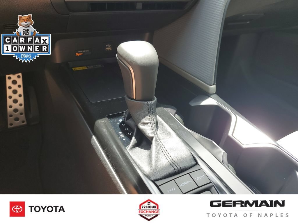 Used 2026 Toyota Camry SE FWD image 27