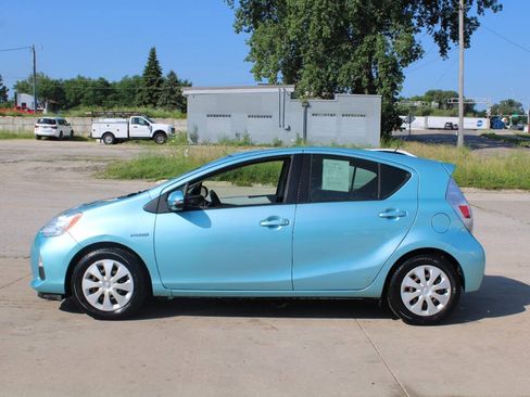 Used 2013 Toyota Prius C Two FWD image 5