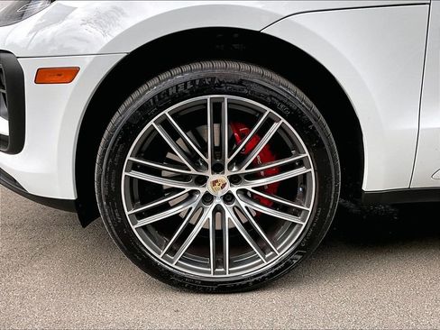 Certified 2025 Porsche Macan S AWD/4WD image 14