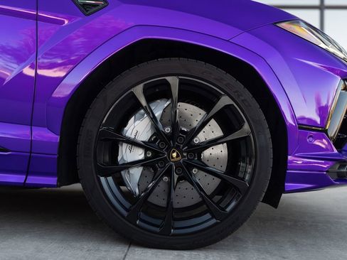 Used 2024 Lamborghini Urus S image 5