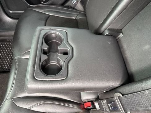 Used 2018 Jeep Compass Latitude w/ Popular Equipment Group AWD/4WD image 18