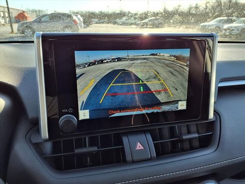 Used 2025 Toyota RAV4 XLE image 58