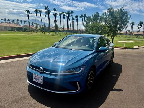 Used 2025 Volkswagen Jetta S FWD image 6
