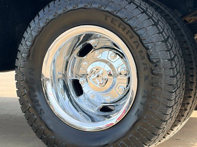 Used 2024 RAM 3500 Tradesman w/ Chrome Appearance Group AWD/4WD image 14