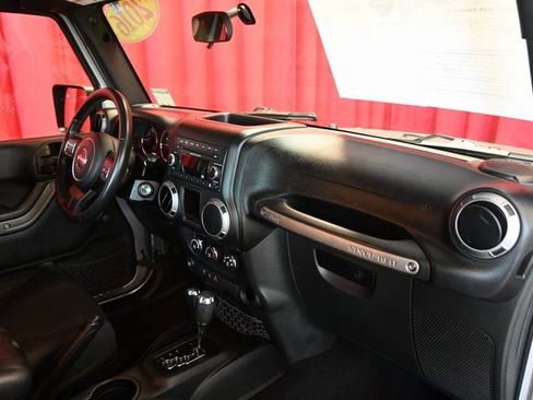 Used 2016 Jeep Wrangler Sport w/ Quick Order Package 24S image 9