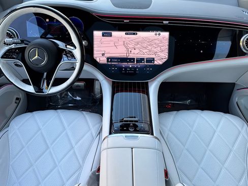 New 2025 Mercedes-Benz Maybach EQS 680 4MATIC image 13