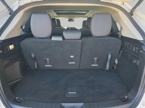 Used 2024 MAZDA CX-90 3.3 Turbo w/ Premium Package image 9