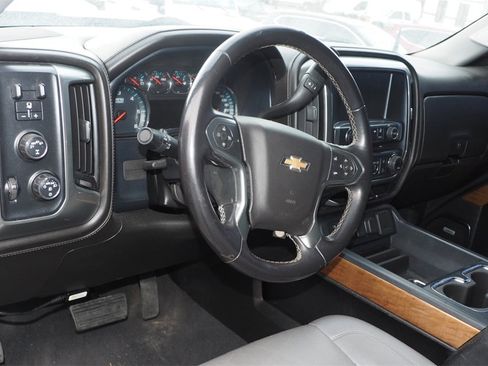 Used 2018 Chevrolet Silverado 1500 LTZ w/ Texas Edition image 12