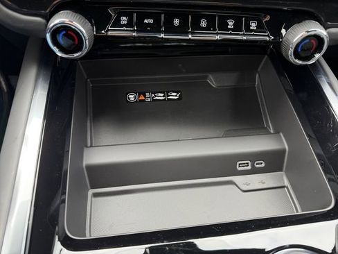 New 2026 Chevrolet Tahoe RST image 24