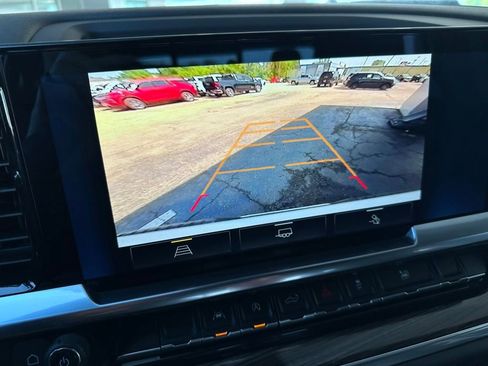 Used 2022 Chevrolet Silverado 1500 LT w/ Texas Edition Plus RWD image 27