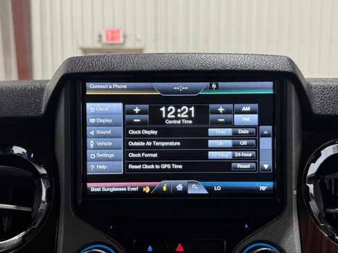 Used 2015 Ford F250 Lariat w/ Lariat Ultimate Package image 36