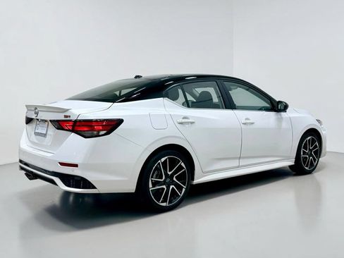 Used 2024 Nissan Sentra SR FWD image 20