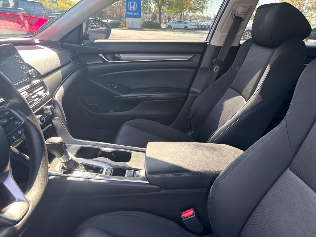 Used 2018 Honda Accord LX image 13