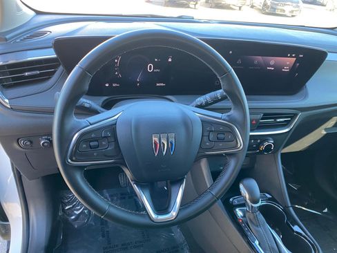 Used 2025 Buick Encore GX Preferred image 27