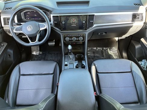 Used 2022 Volkswagen Atlas SE FWD image 9