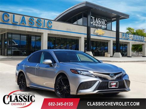 Used 2024 Toyota Camry XSE FWD image 1
