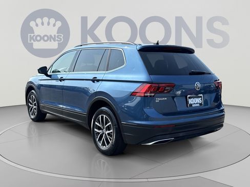 Used 2019 Volkswagen Tiguan SE w/ Panoramic Sunroof Package AWD/4WD image 4