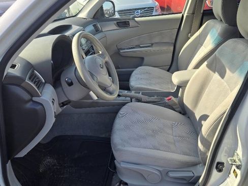Used 2010 Subaru Forester 2.5X AWD/4WD image 10