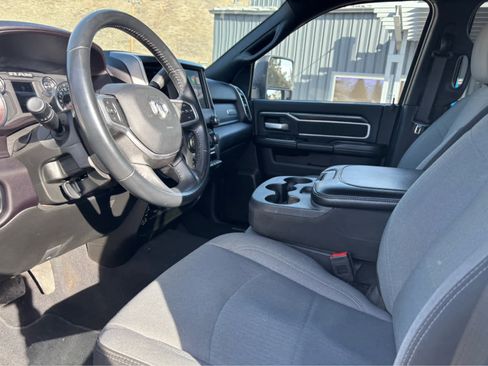 Used 2024 RAM 2500 Big Horn image 19