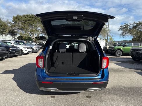 Certified 2020 Ford Explorer XLT w/ Equipment Group 202A image 27