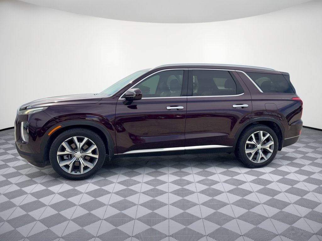Used 2021 Hyundai Palisade SEL w/ Premium Package FWD image 2