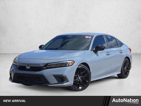 Used 2024 Honda Civic Sport image 1