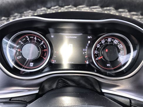 Used 2020 Dodge Challenger R/T w/ Plus Package image 15