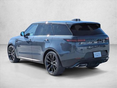 New 2025 Land Rover Range Rover Sport SE image 9