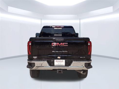 Used 2025 GMC Sierra 3500 SLT w/ SLT Premium Package AWD/4WD image 8