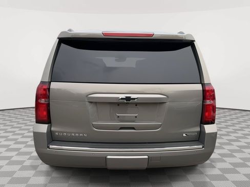 Used 2017 Chevrolet Suburban Premier AWD/4WD image 6